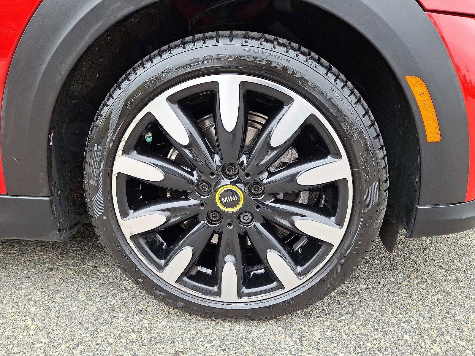 Certified 2024 MINI Cooper SE image 8