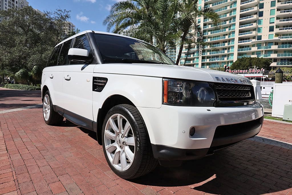 Used 2012 Land Rover Range Rover Sport HSE AWD/4WD image 17