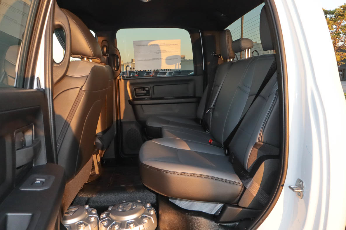 New 2027 RAM 5500 Tradesman w/ Chrome Appearance Group AWD/4WD image 13