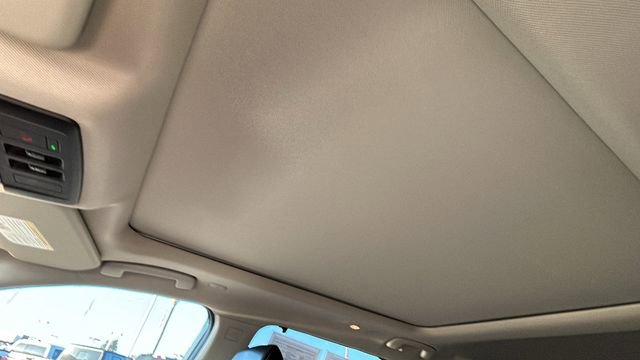 Used 2023 Nissan Rogue SL w/ SL Premium Package image 24