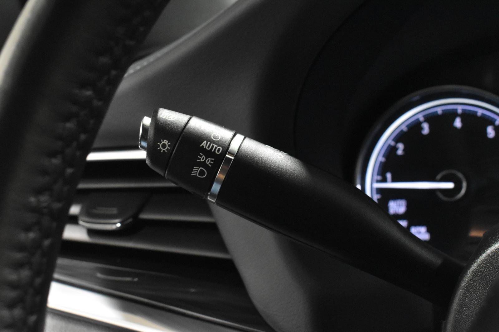 Used 2024 Buick Enclave Essence w/ Sport Touring Edition image 13