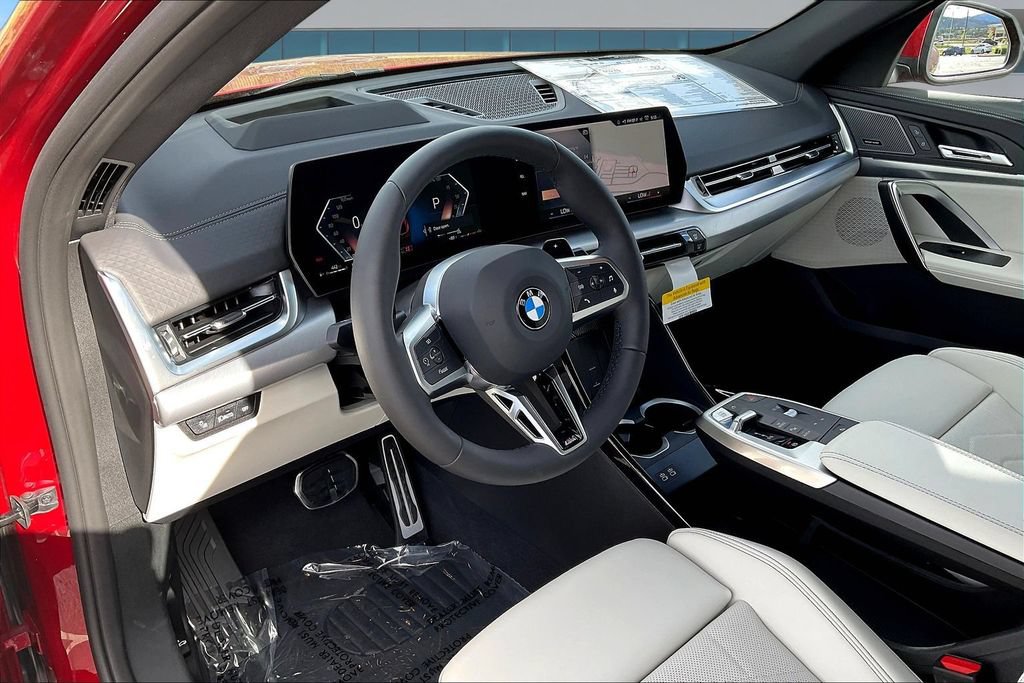New 2026 BMW X2 xDrive28i w/ Technology Package AWD/4WD image 17