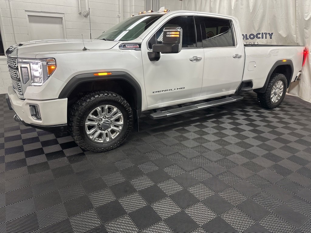 Used 2022 GMC Sierra 3500 Denali image 5