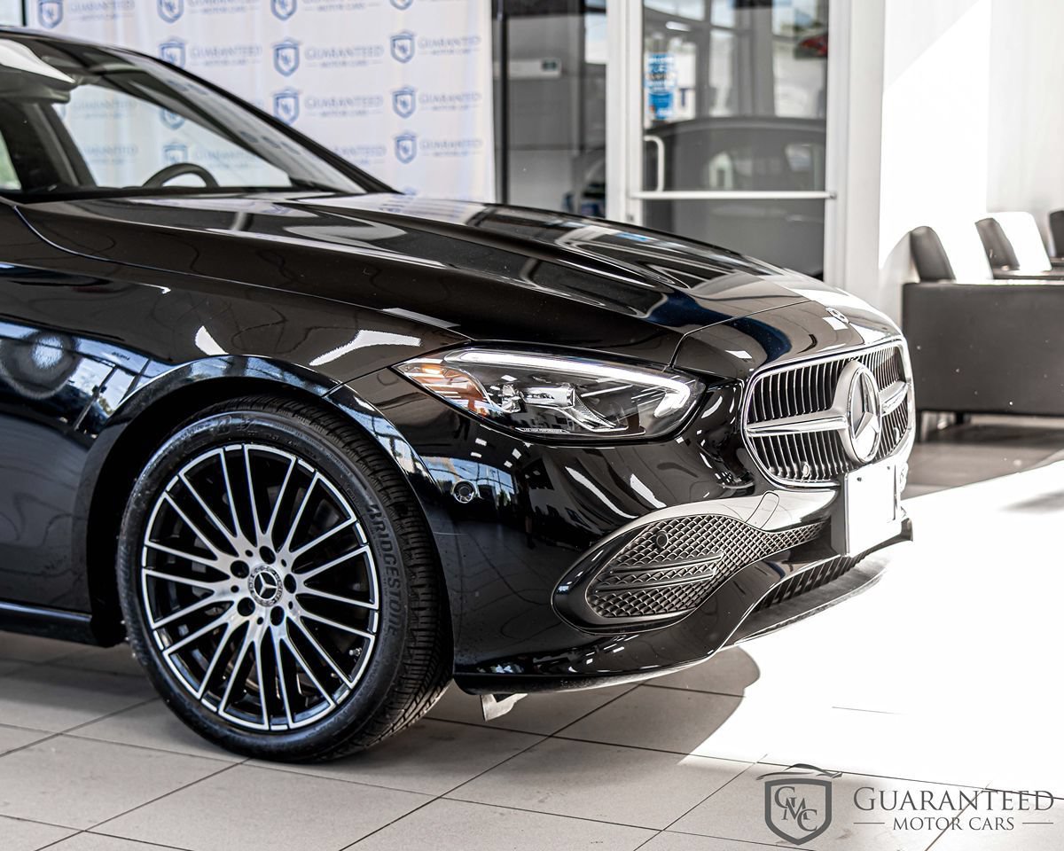 Used 2024 Mercedes-Benz C 300 4MATIC Sedan image 4