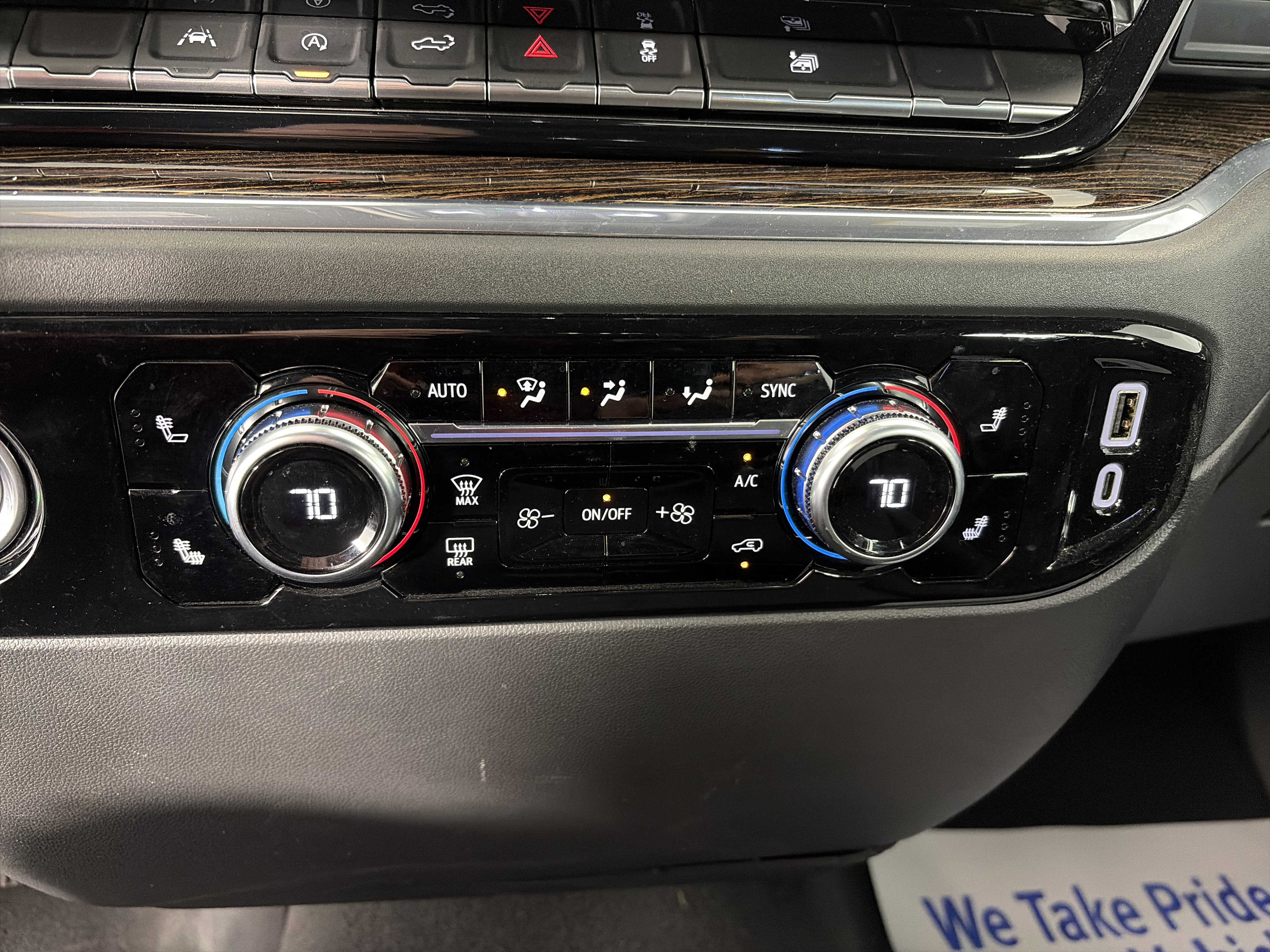 Used 2024 GMC Sierra 1500 Elevation image 24