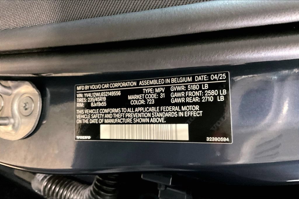 Certified 2025 Volvo V60 B5 Cross Country Ultra AWD/4WD image 20