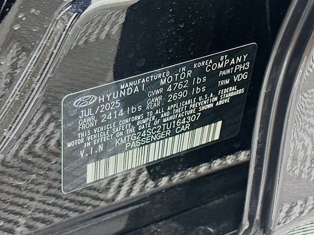 New 2026 Genesis G70 2.5T Prestige image 24