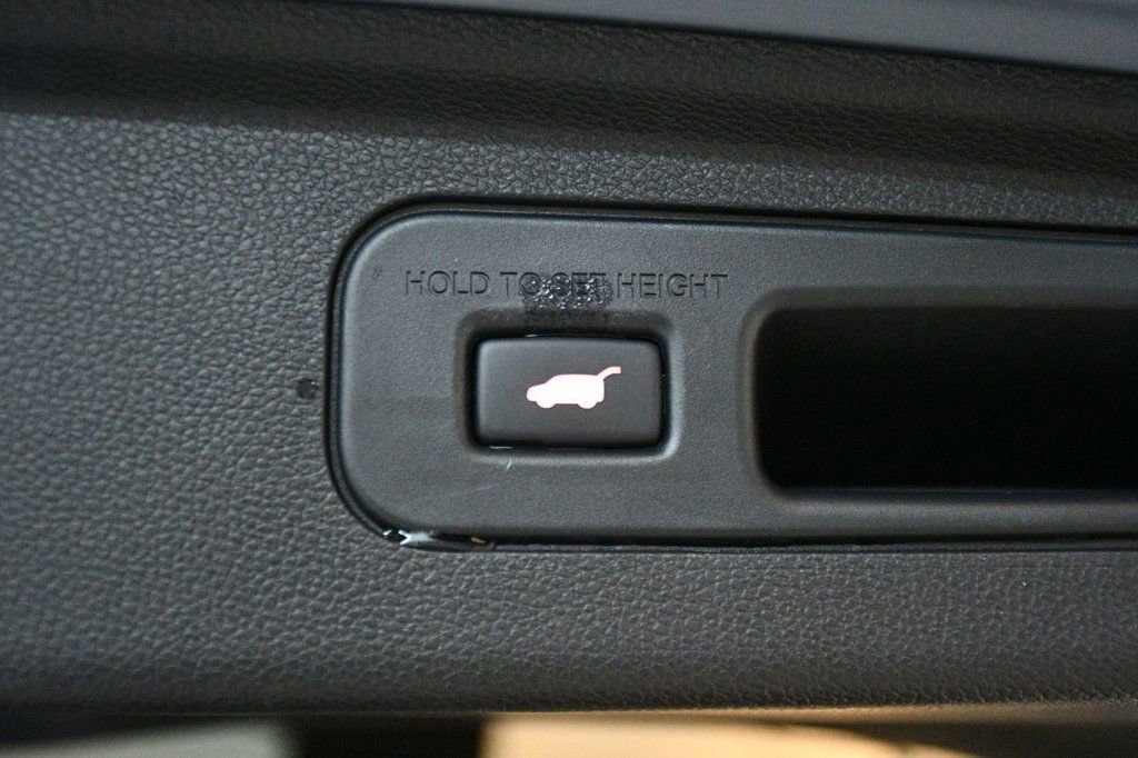 Used 2024 Honda Odyssey Elite image 72