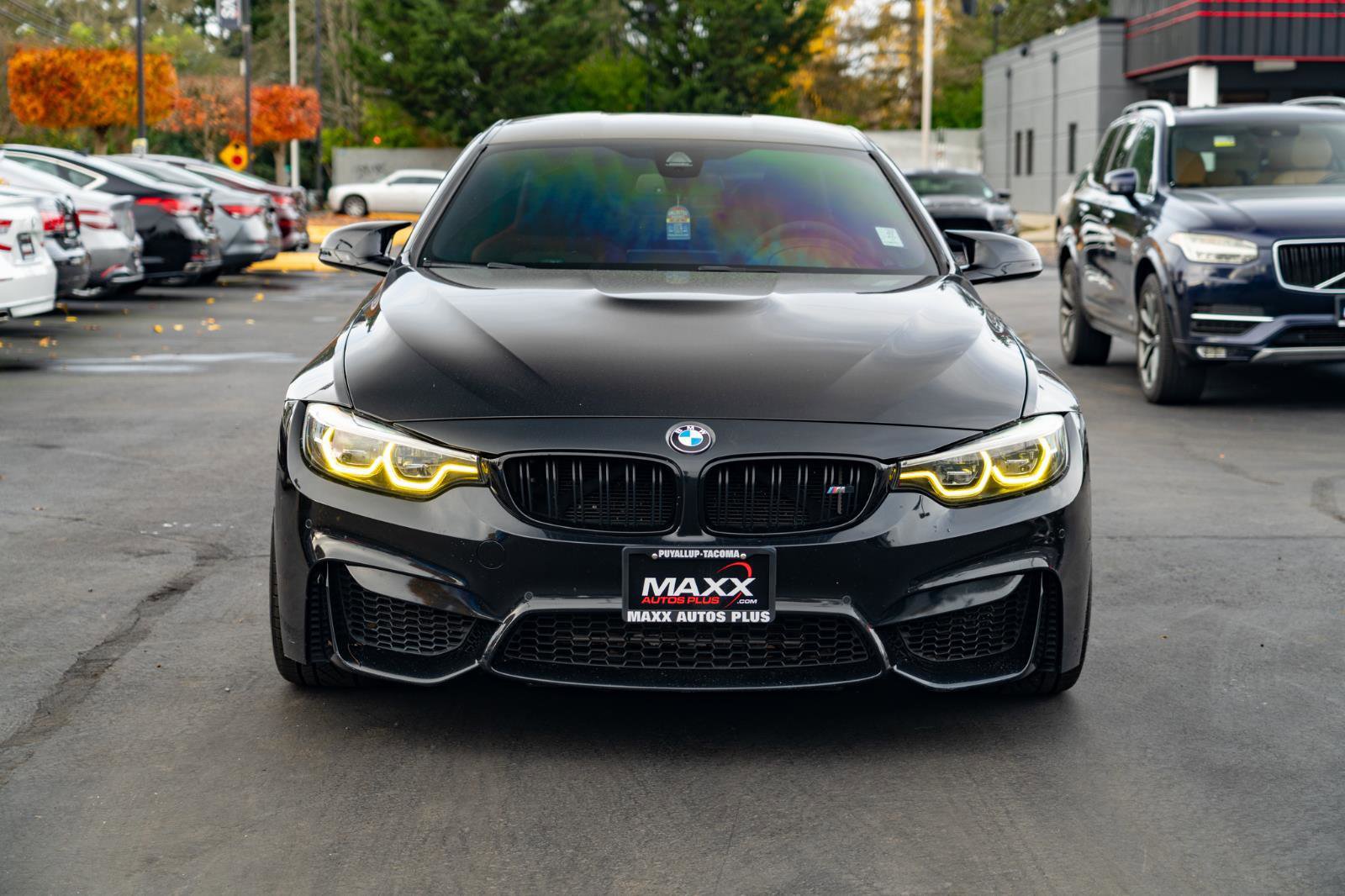 Used 2018 BMW M4 Coupe RWD image 3