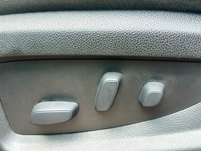 Used 2017 GMC Sierra 1500 SLE w/ SLE Value Package image 21