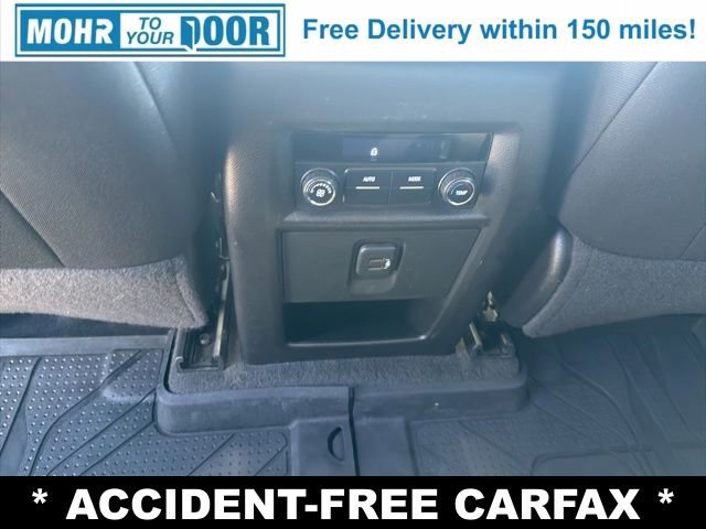 Used 2019 Chevrolet Traverse LT w/ LPO, Floor Liner Package FWD image 33