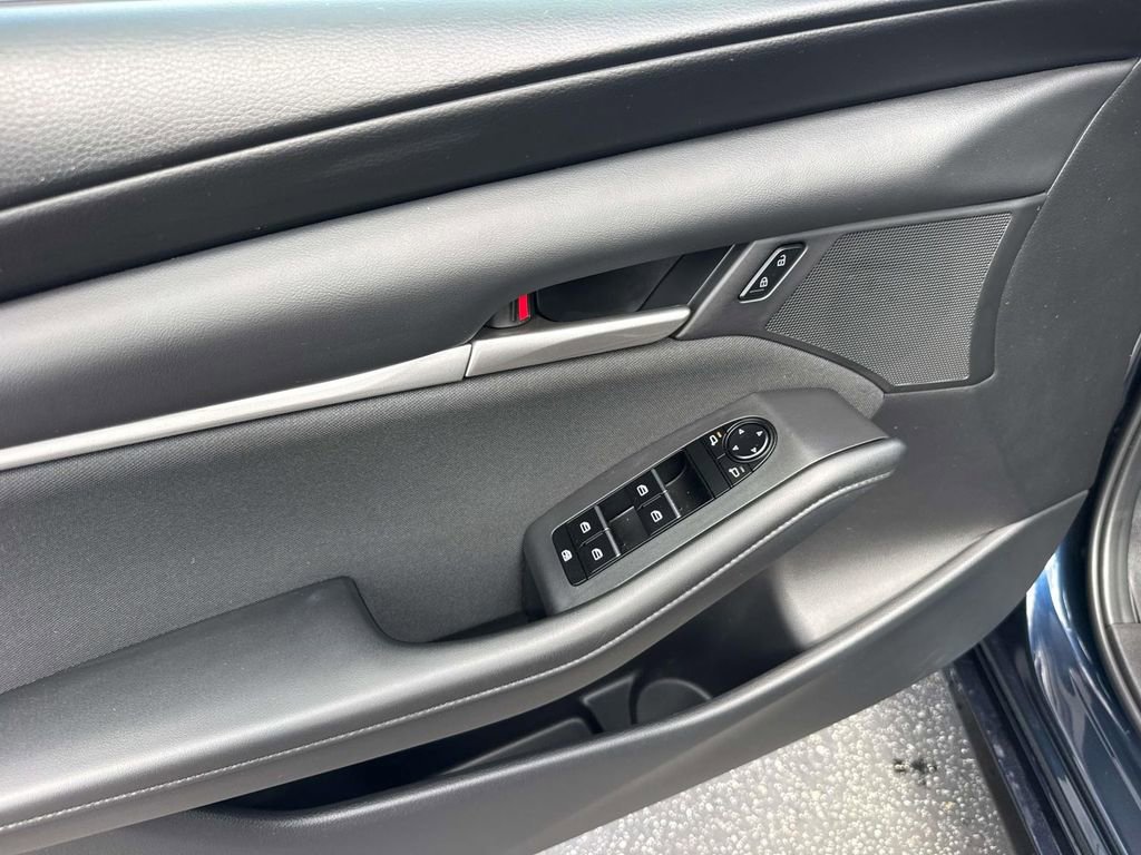 Certified 2025 MAZDA MAZDA3 s image 21