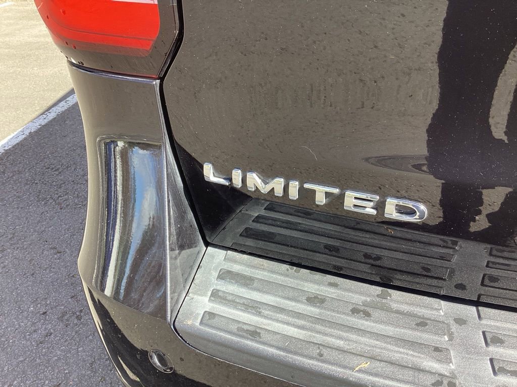 Used 2022 Ford Expedition Max Limited AWD/4WD image 13