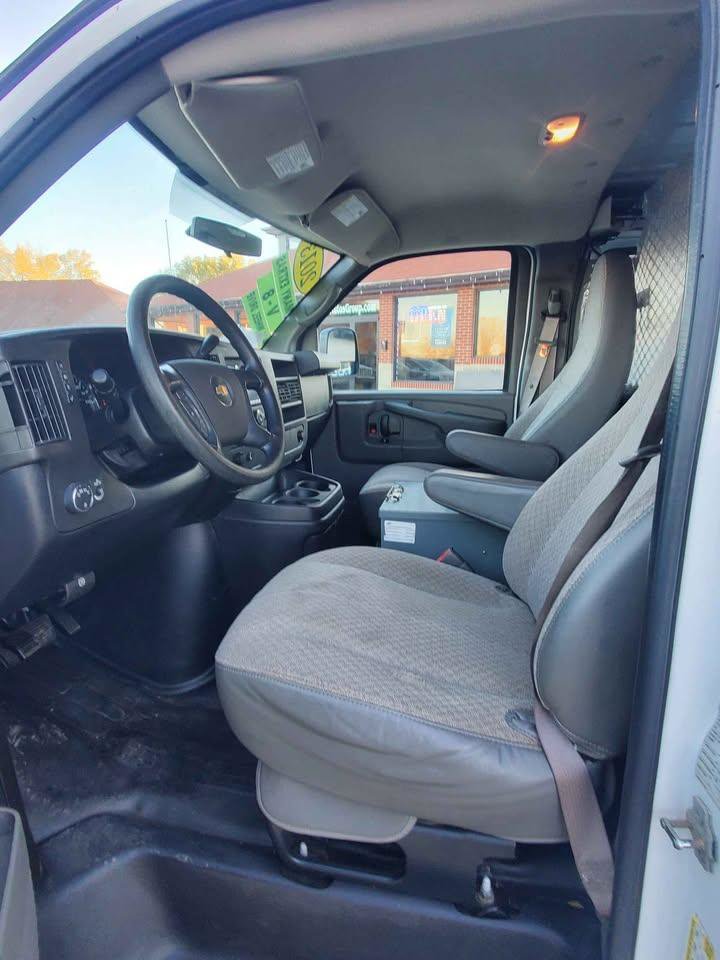 Used 2013 Chevrolet Express 1500 AWD w/ Power Package image 14
