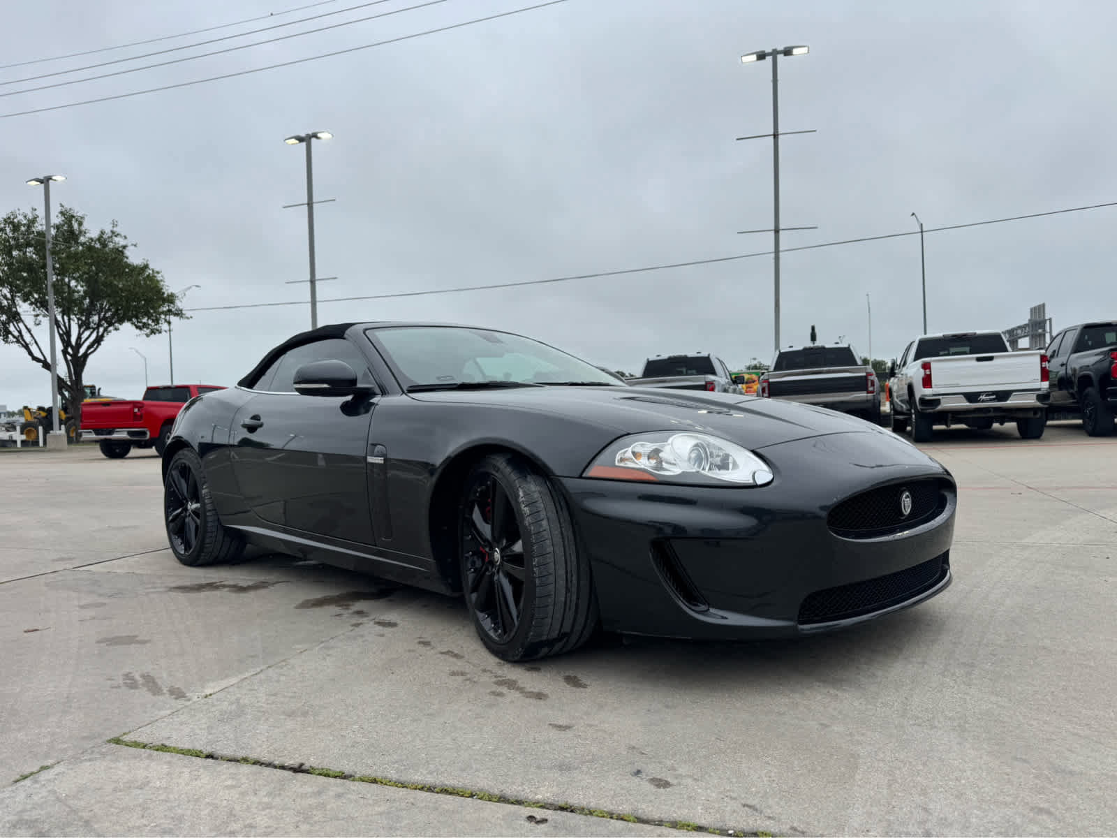 Used 2011 Jaguar XKR R RWD image 4
