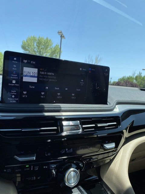 New 2025 Acura MDX SH-AWD image 25