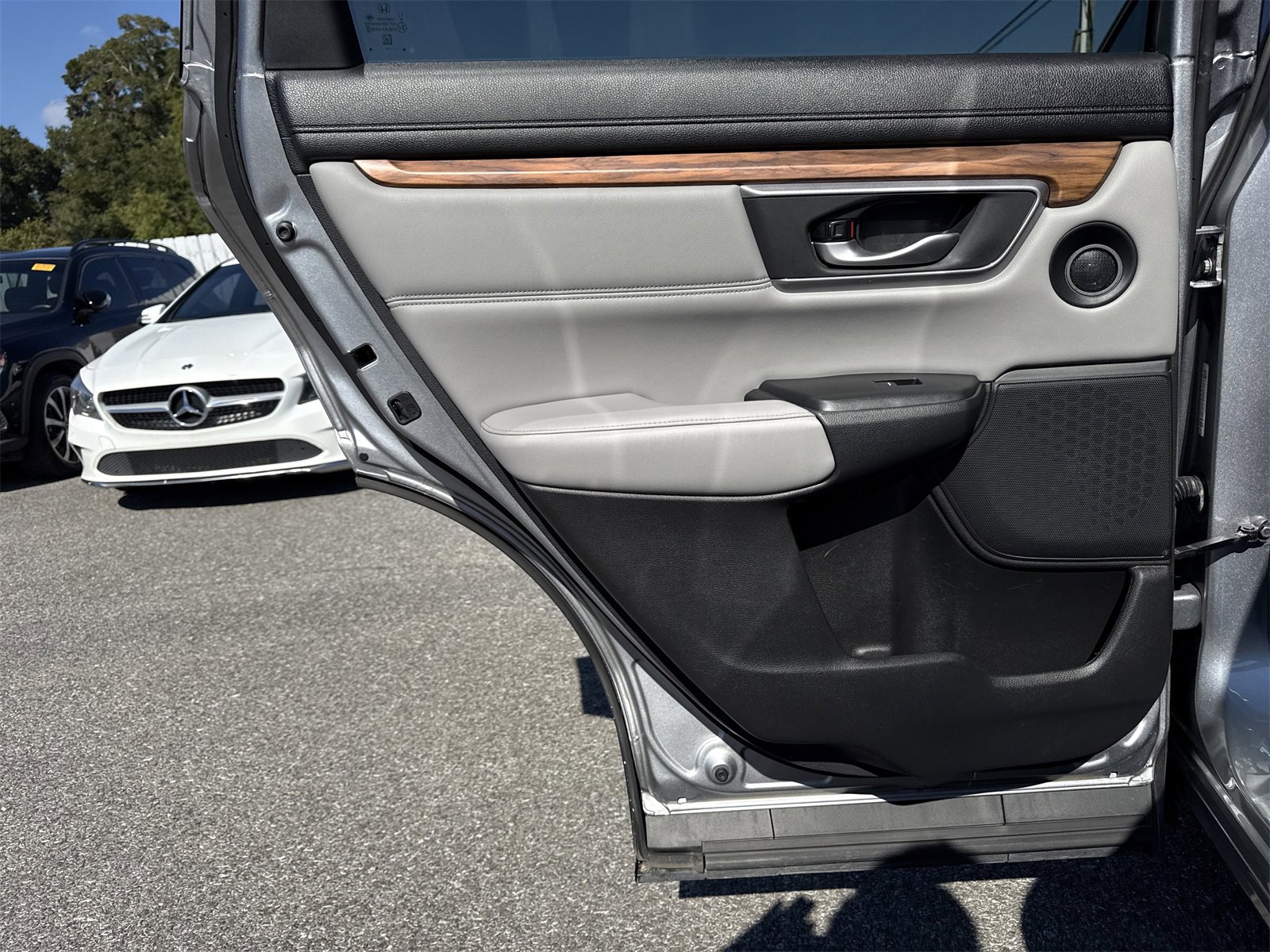 Used 2017 Honda CR-V EX-L image 32