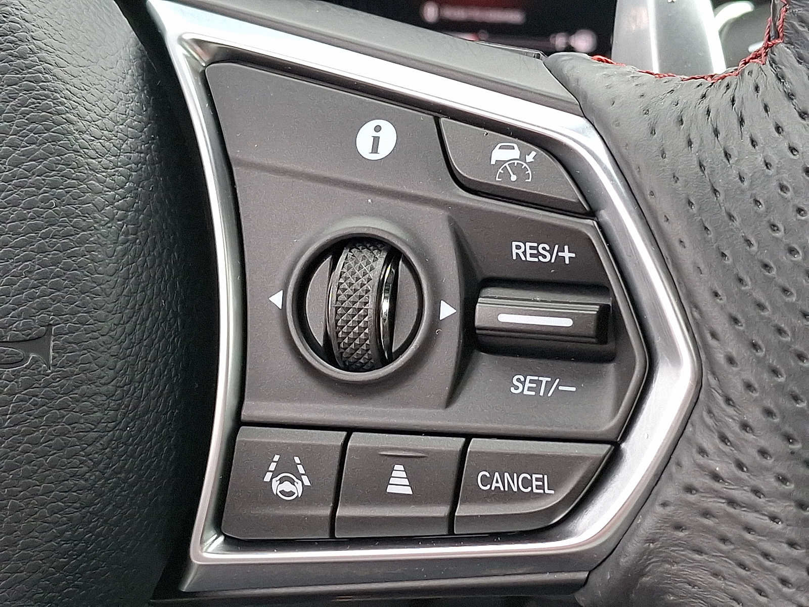 Used 2022 Acura MDX Type S AWD/4WD image 24