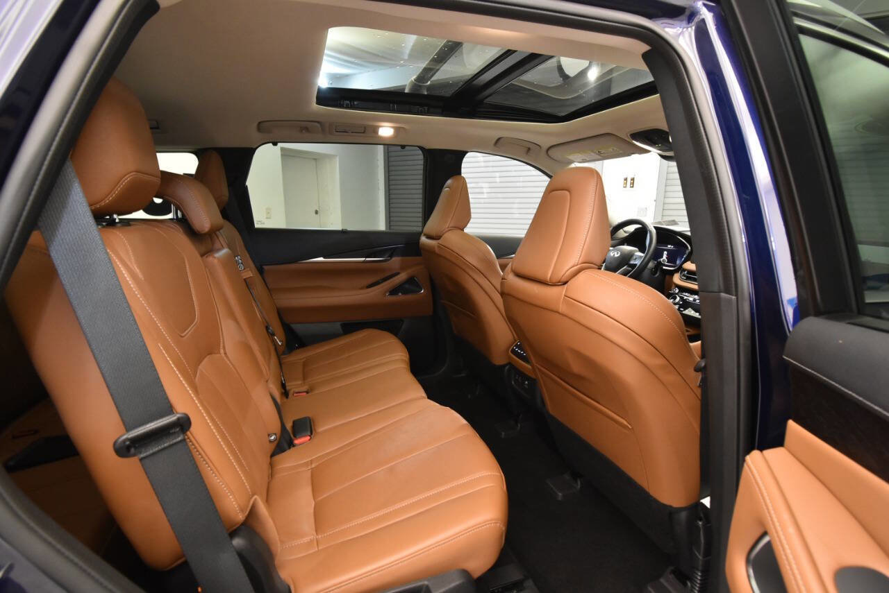 Used 2022 INFINITI QX60 Sensory w/ Vision Package image 17