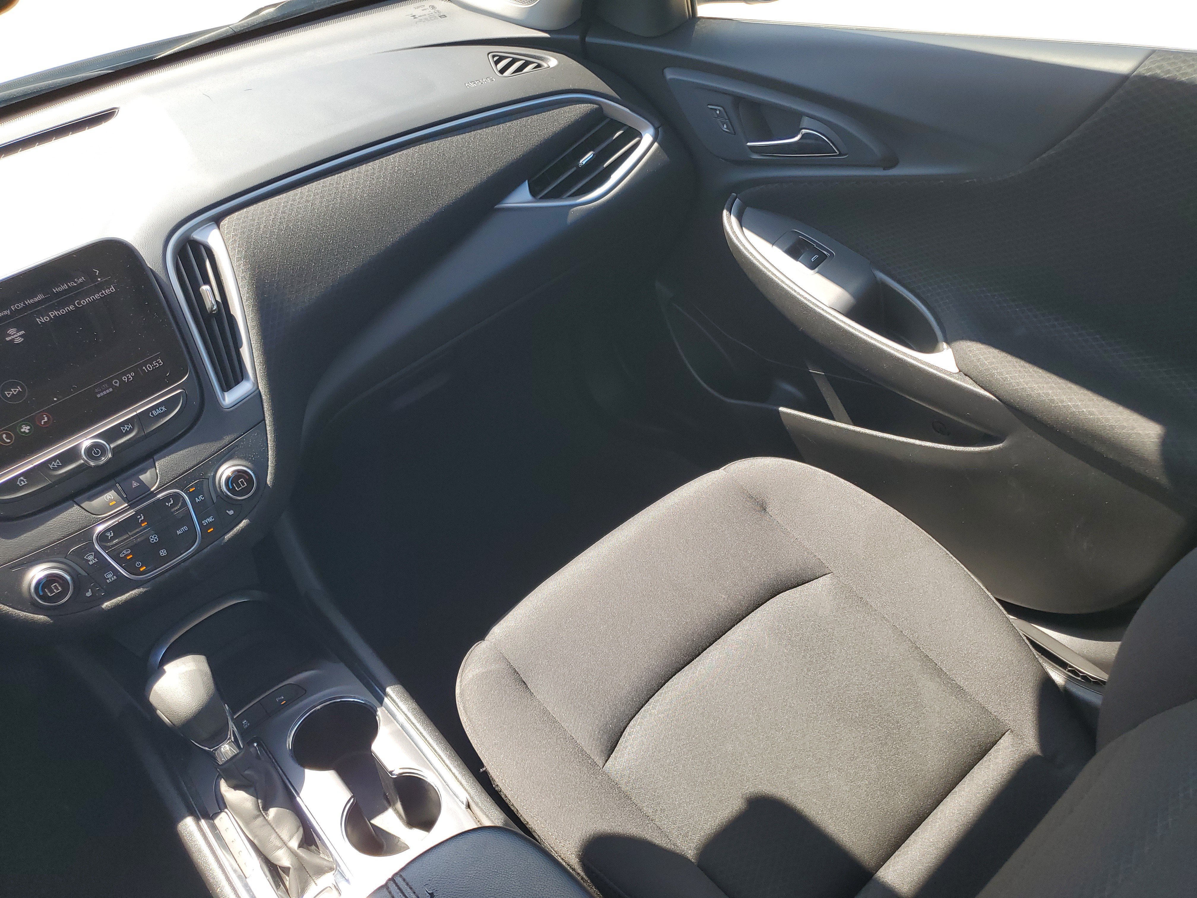 Used 2025 Chevrolet Malibu LT FWD image 30