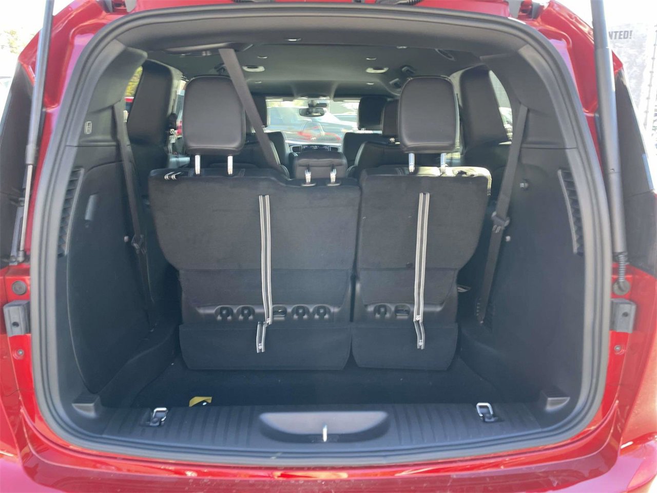 New 2026 Chrysler Pacifica Select image 30