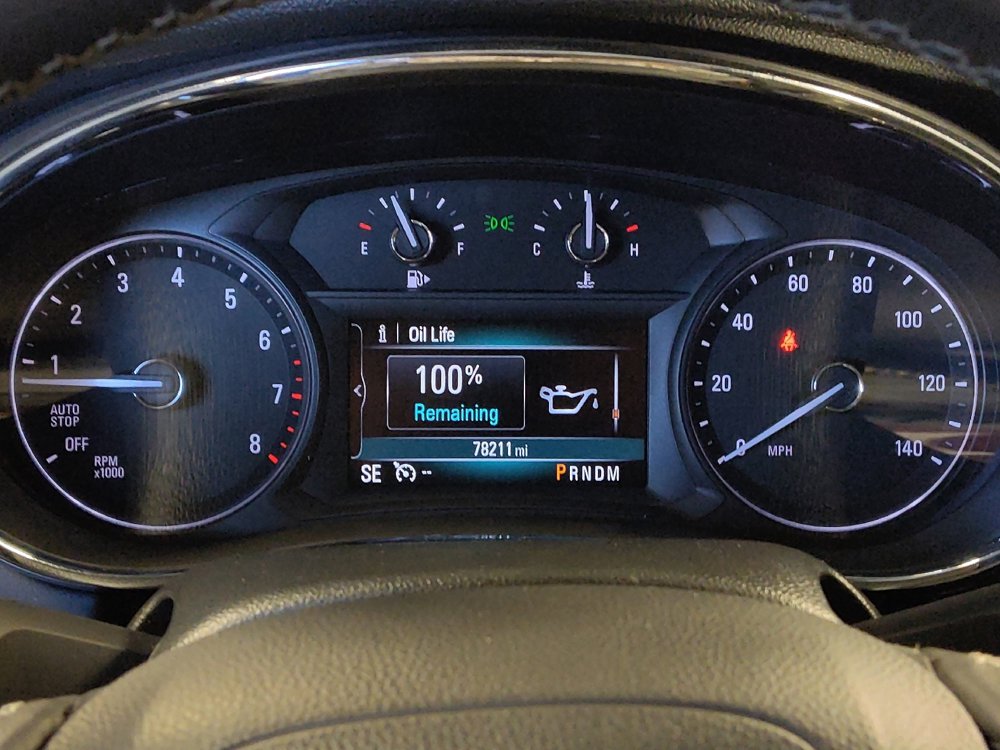 Used 2018 Buick Encore Sport Touring image 23