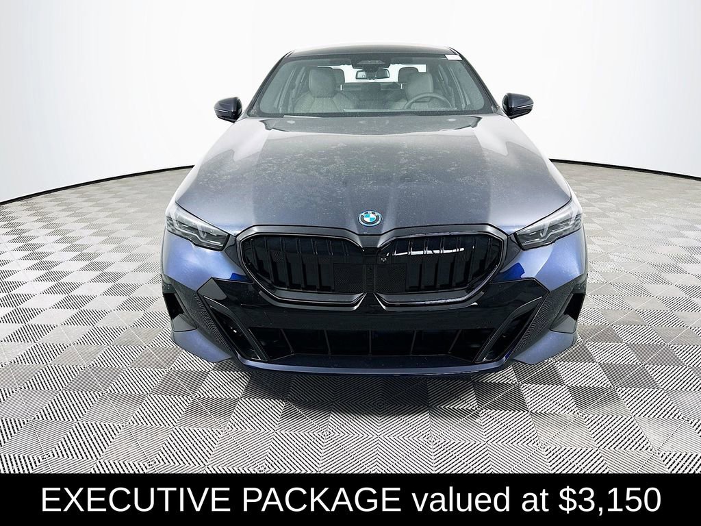 New 2026 BMW 550e xDrive w/ Executive Package image 3