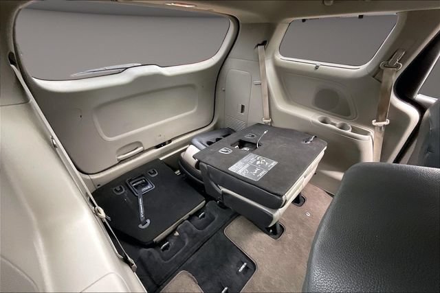 Used 2017 Kia Sedona LX w/ LX Essentials Premium Package FWD image 26