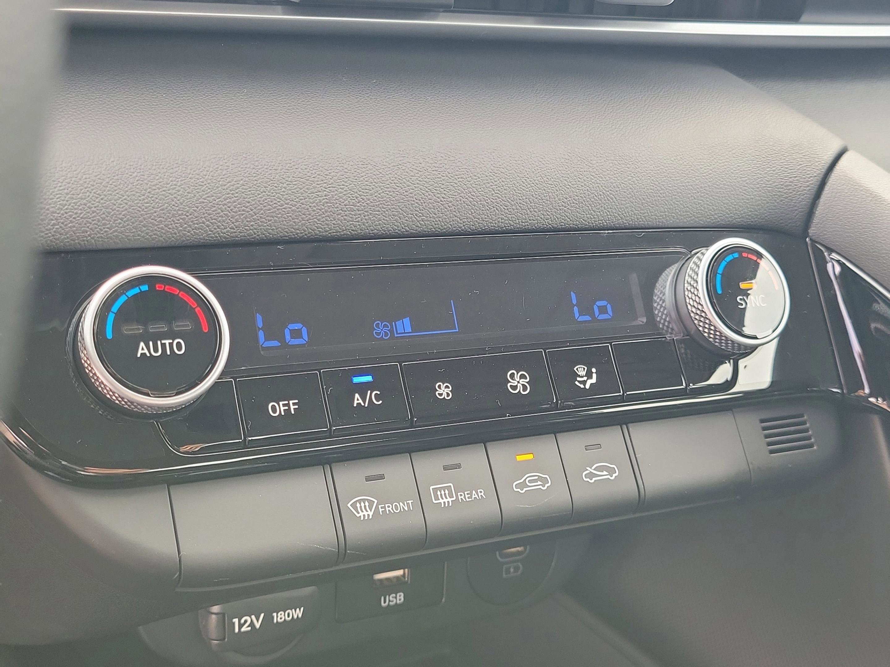 New 2026 Hyundai Elantra Blue image 27