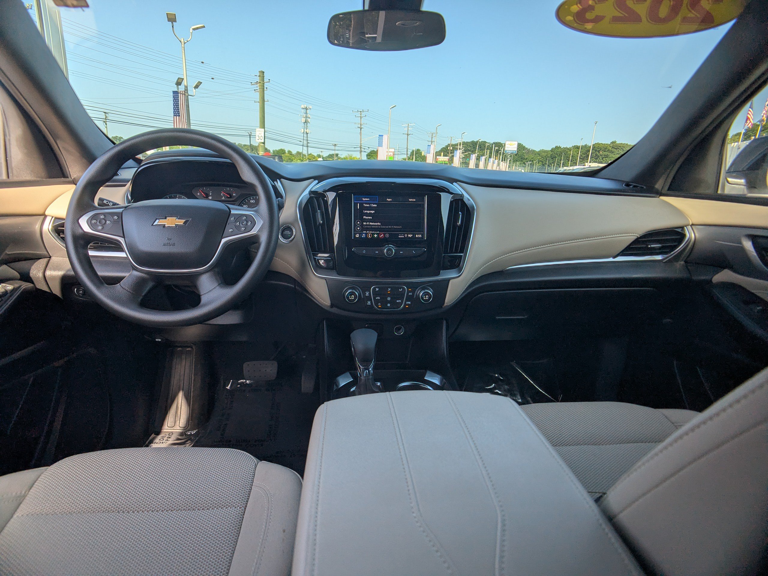 Used 2023 Chevrolet Traverse LS w/ LPO, Cargo Package AWD/4WD image 17