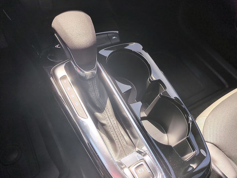 New 2026 Chevrolet Trax ACTIV w/ Sunroof Package FWD image 21