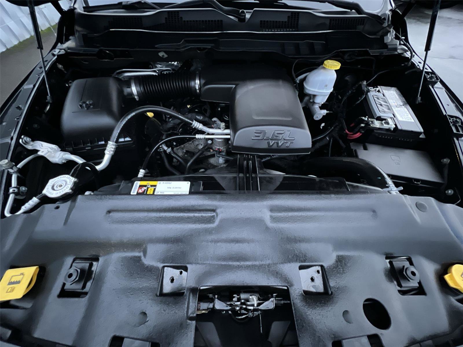 Used 2022 RAM 1500 Express w/ Wheel & Sound Group image 25