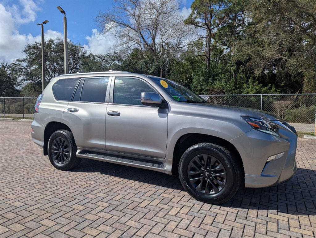 Used 2020 Lexus GX 460 Premium w/ Premium Package image 1
