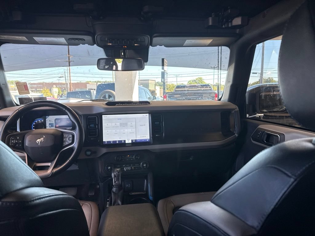 Used 2023 Ford Bronco Wildtrak AWD/4WD image 13