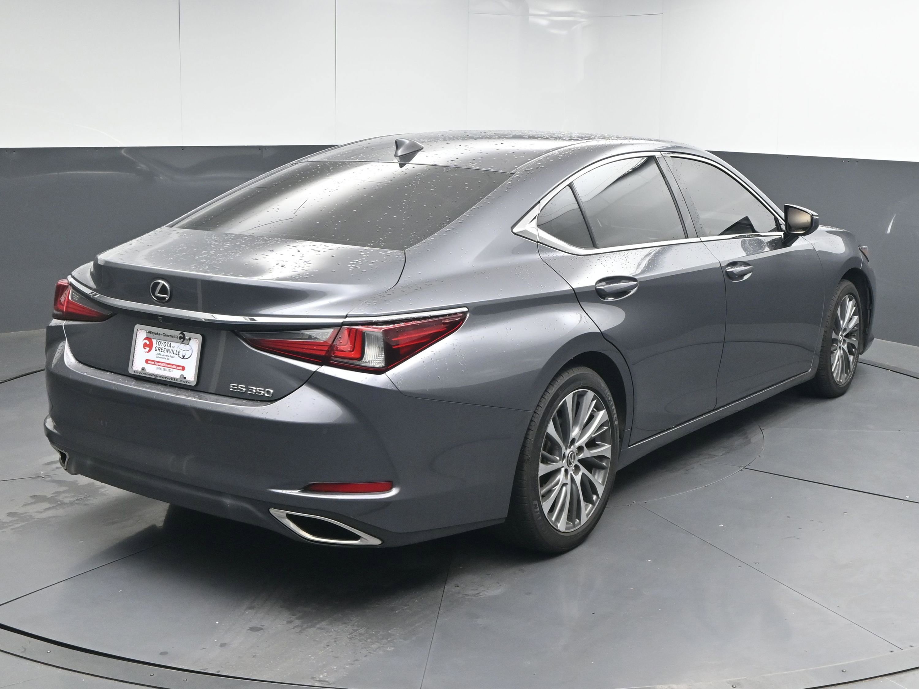 Used 2019 Lexus ES 350 Luxury w/ Accessory Package 2 image 8