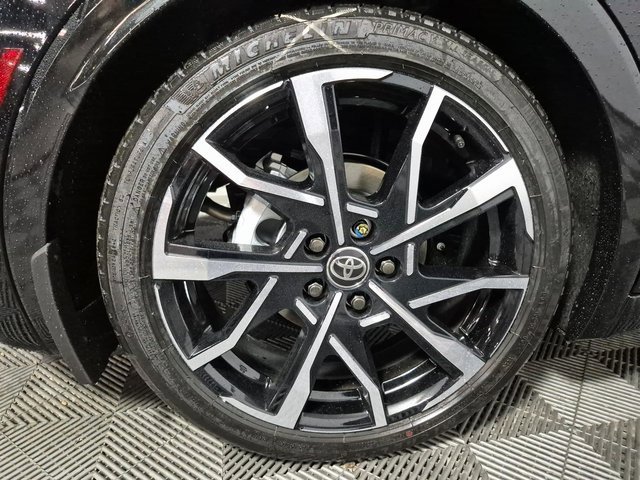 New 2026 Toyota Prius XSE image 9