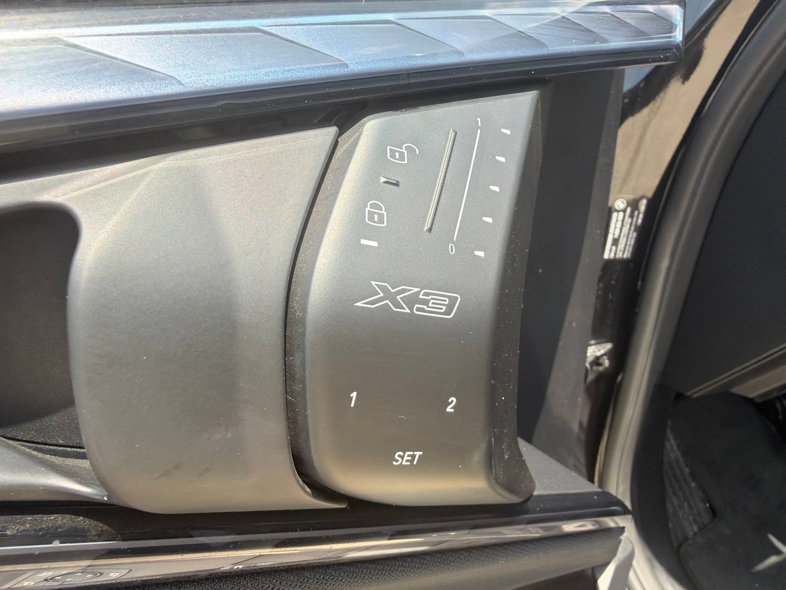 Used 2025 BMW X3 xDrive30i AWD/4WD image 21