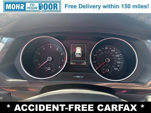 Used 2018 Volkswagen Tiguan SE AWD/4WD image 15