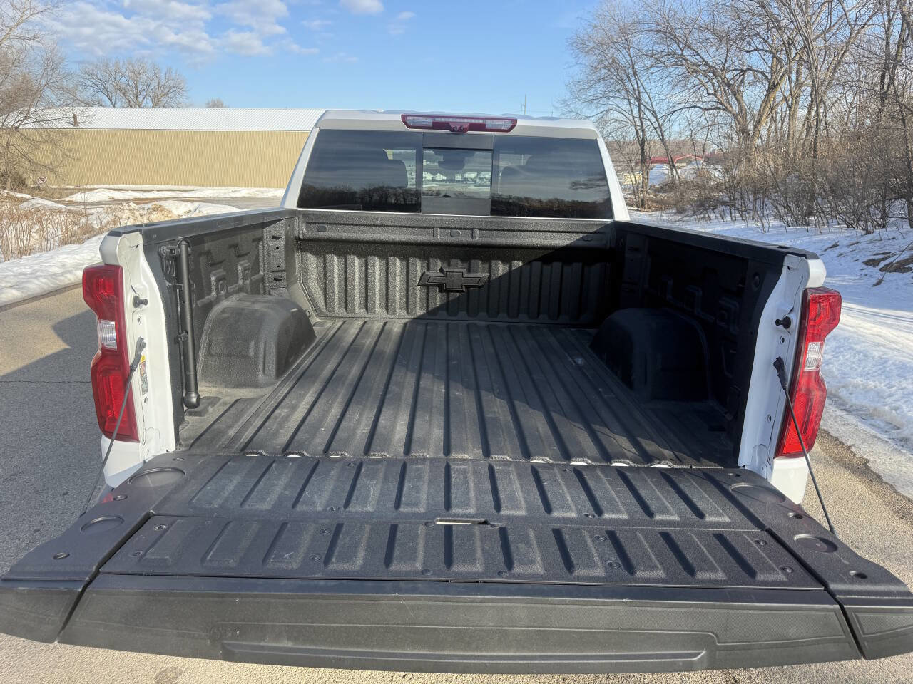 Used 2025 Chevrolet Silverado 1500 High Country image 12