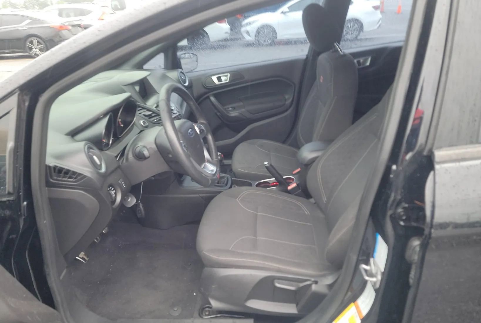 Used 2018 Ford Fiesta ST FWD image 9