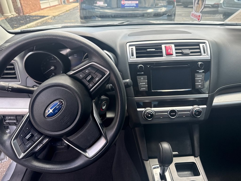 Used 2019 Subaru Legacy 2.5i AWD/4WD image 14