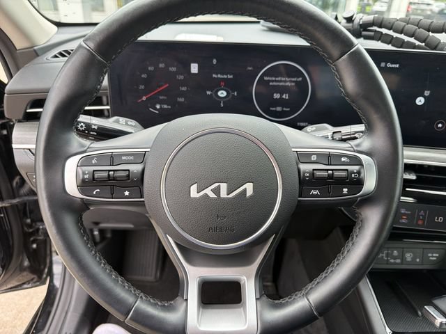 Used 2025 Kia K5 EX FWD image 16