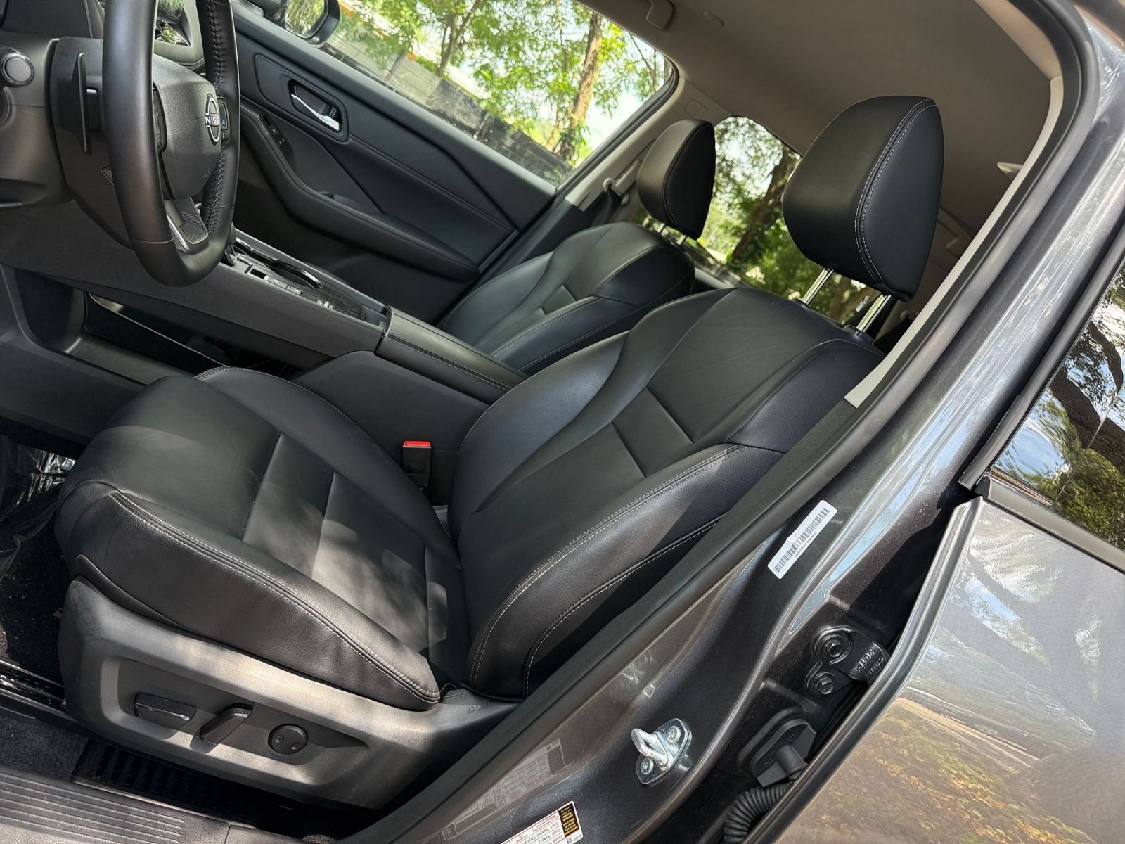 Used 2026 Nissan Rogue SL FWD image 23