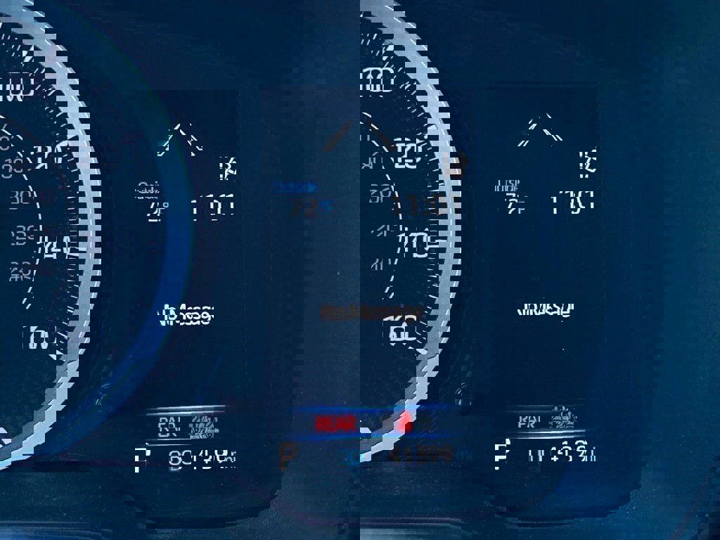 Used 2022 Toyota Corolla LE image 16