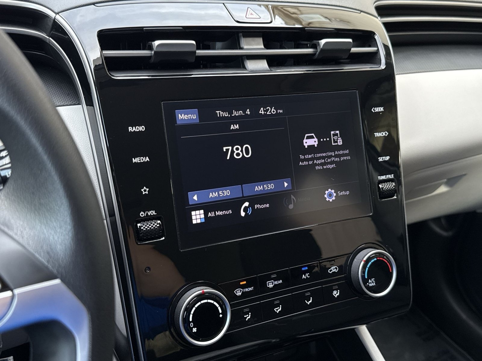 Certified 2023 Hyundai Tucson SE FWD image 18