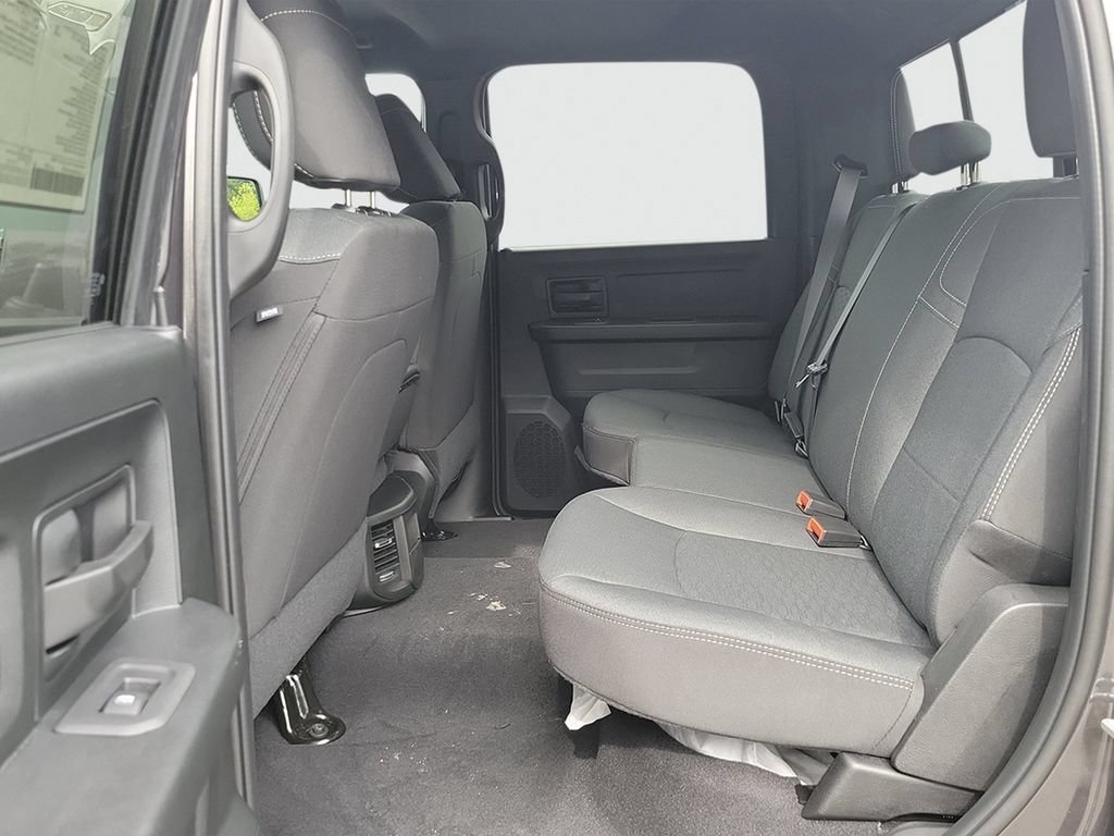 New 2026 RAM 2500 Warlock w/ Safety Group AWD/4WD image 32
