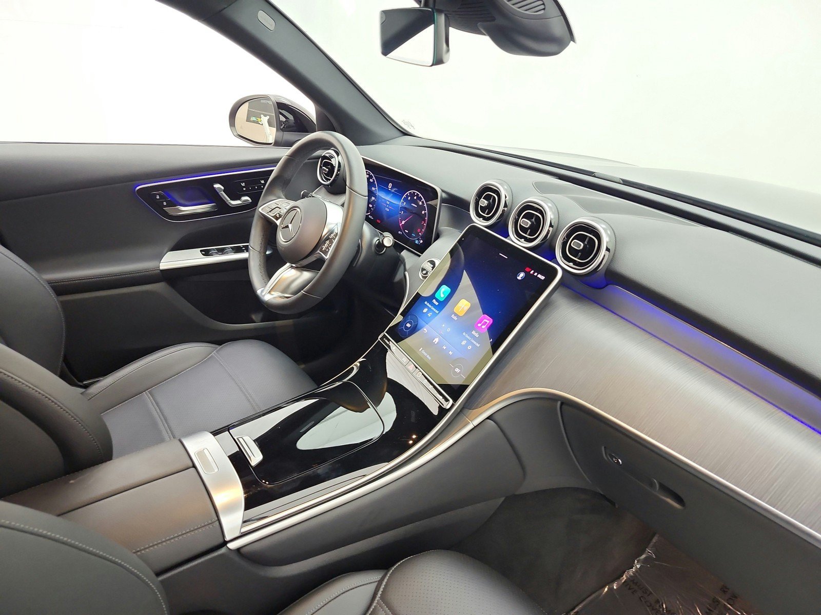 Certified 2026 Mercedes-Benz GLC 300 image 17