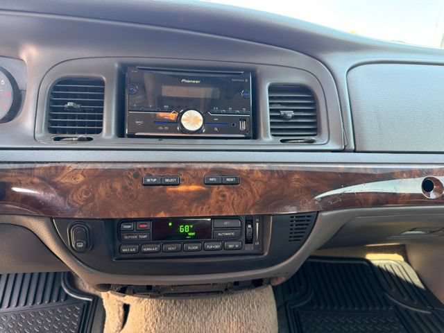 Used 2006 Mercury Grand Marquis LS RWD image 13