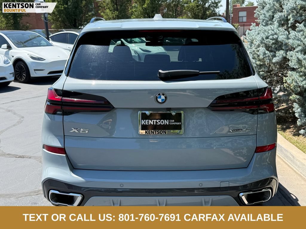 Used 2026 BMW X5 xDrive40i AWD/4WD image 7