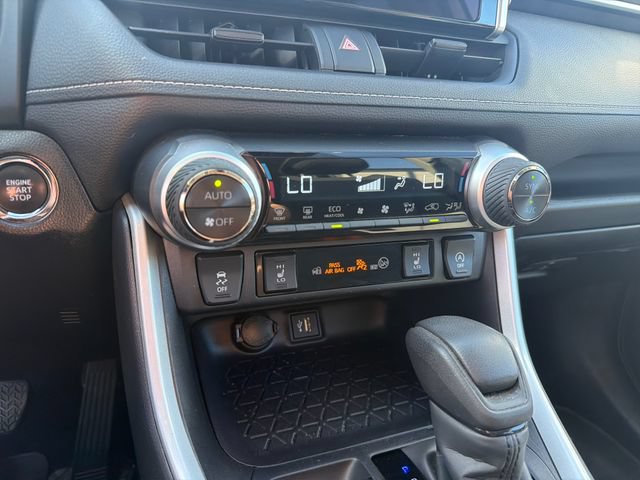 Used 2024 Toyota RAV4 XLE w/ Convenience Package AWD/4WD image 19